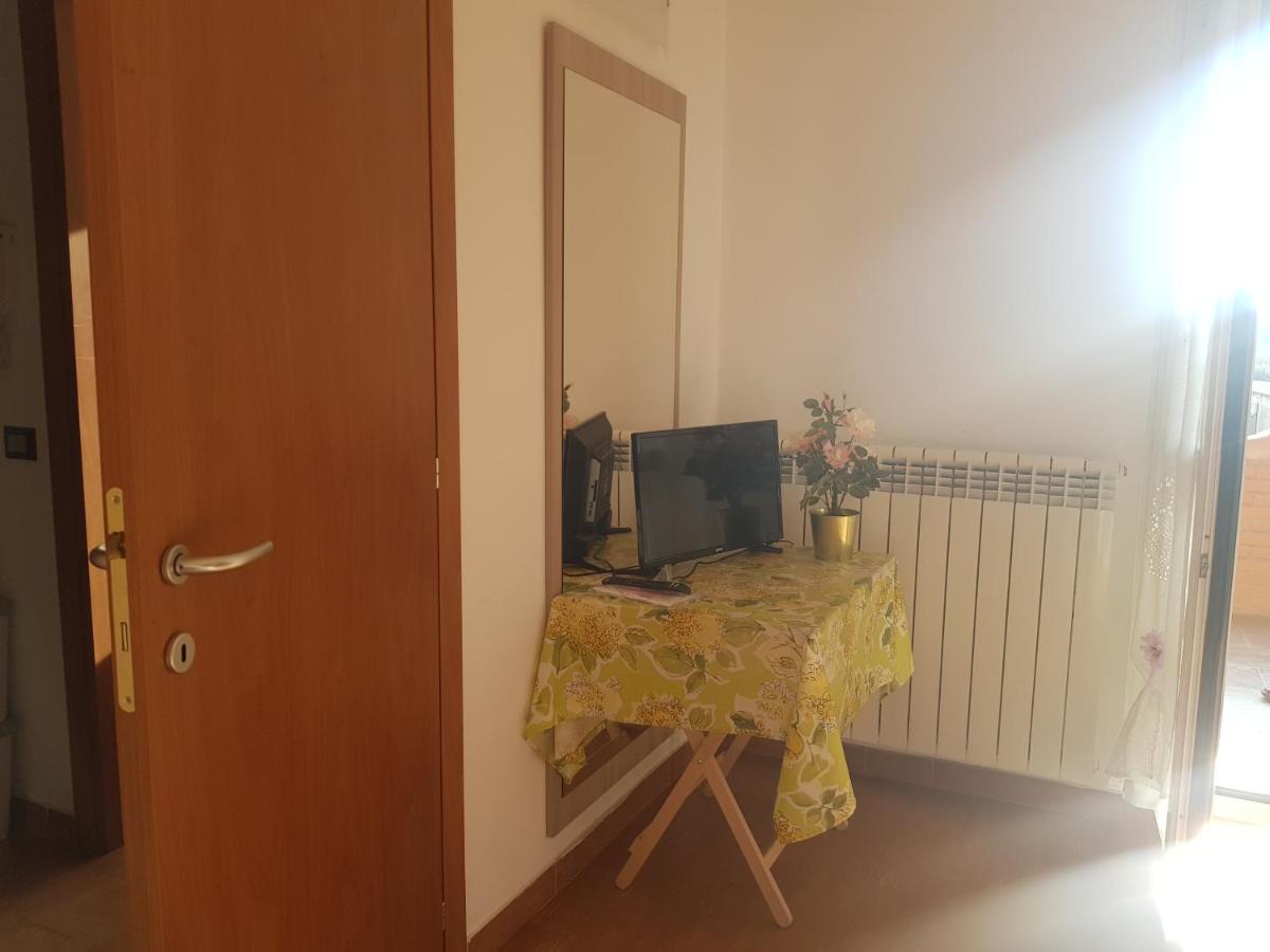 La Quercia Fiorita Hotell Trivolzio Eksteriør bilde